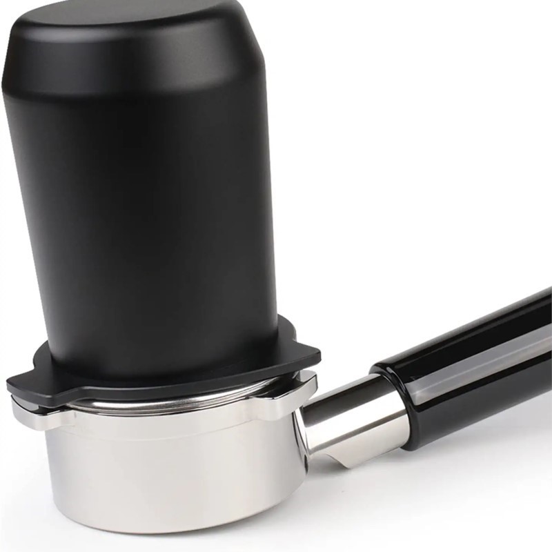 Aluminiowy kubek dozujący espr – Breville Espresso Barista Express recenzja i cena
