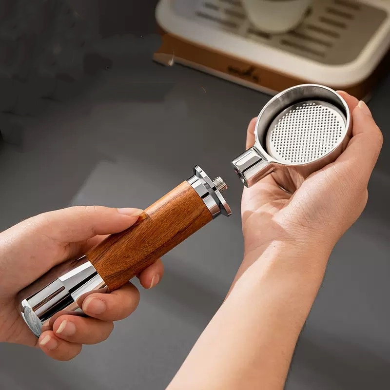 Portafilter bez dna 54 mm z 3  – Breville Espresso Barista Express recenzja i cena
